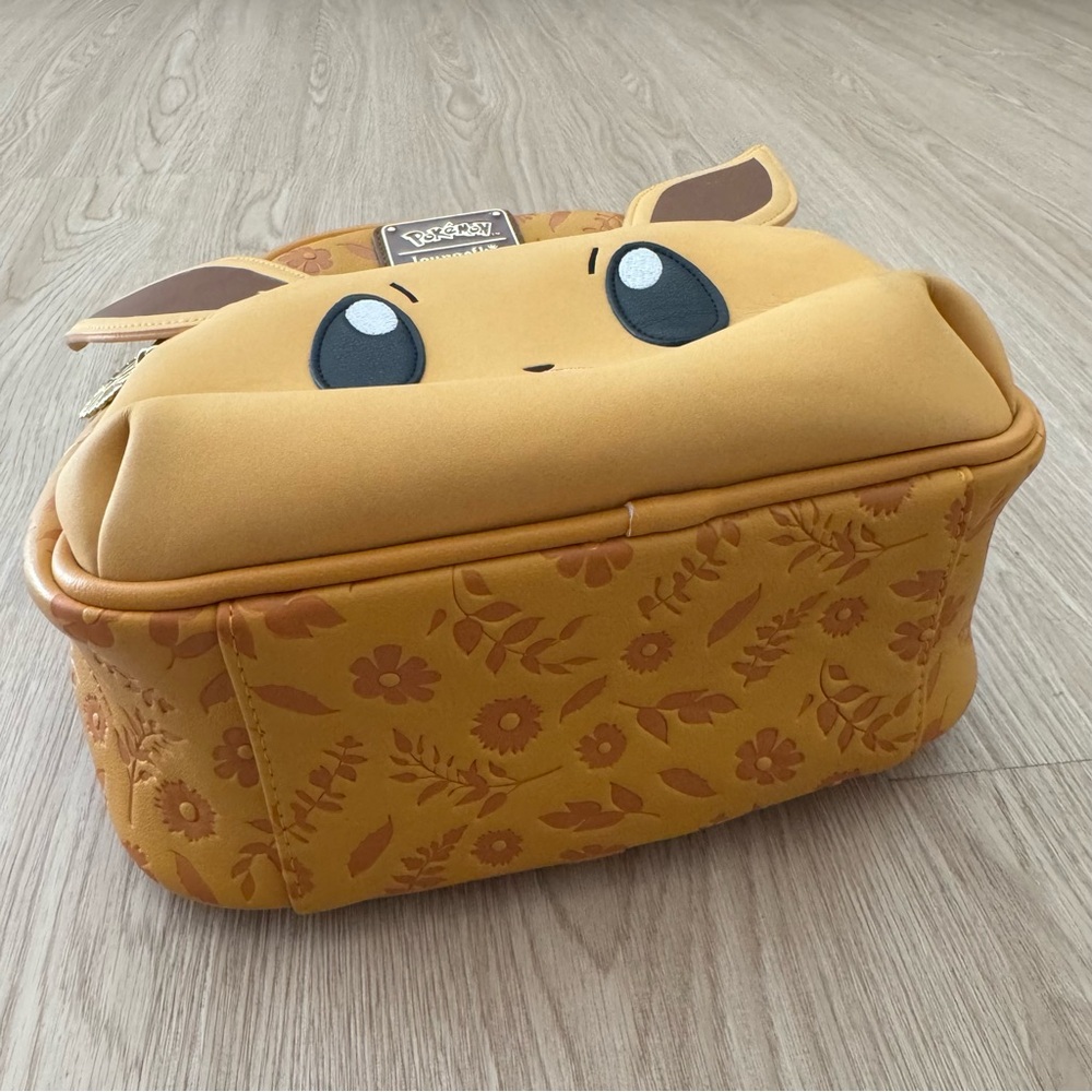 Loungefly Pokémon Eevee Mini Backpack nwot - Picture 6 of 7